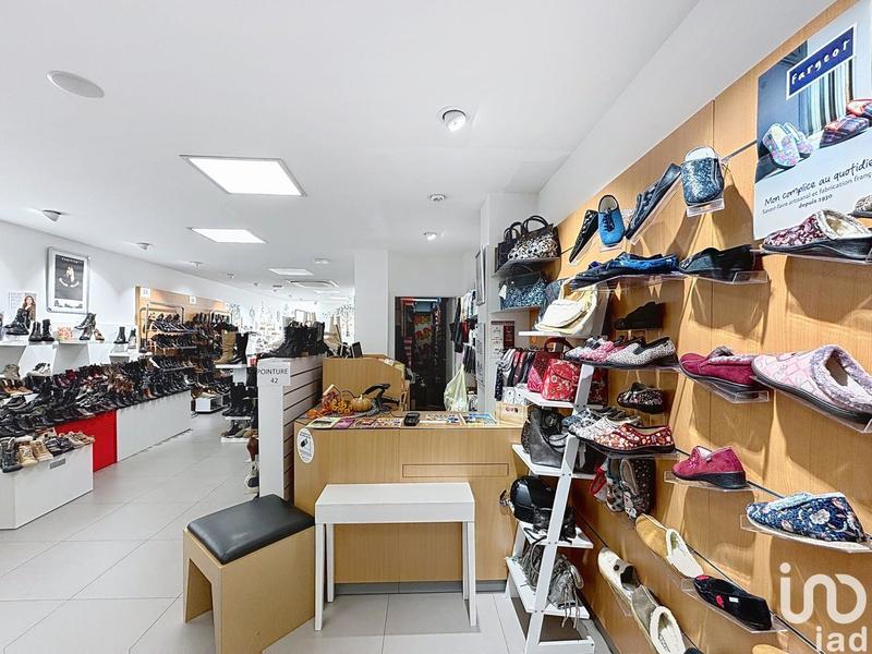 Local commercial - 192 m²