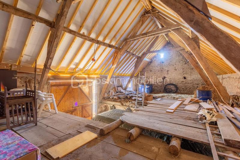 Corps de ferme - 153 m² - 6 pièces