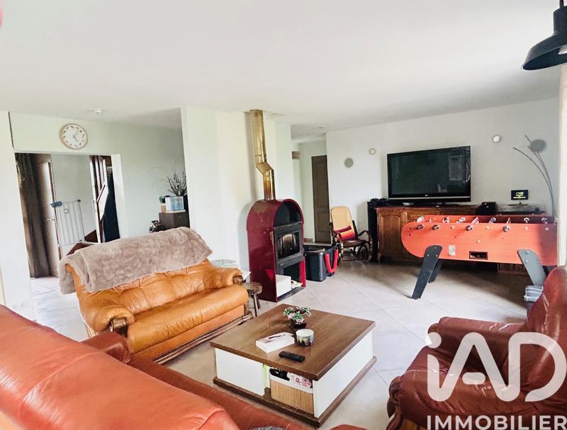 Maison - 140 m² - 5 pièces