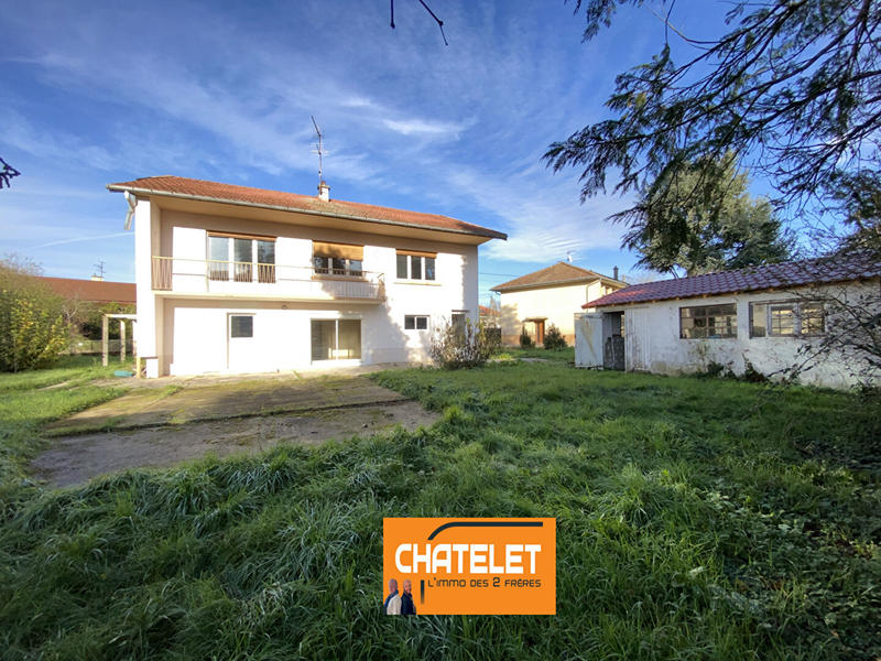 Maison - 170 m² - 6 pièces