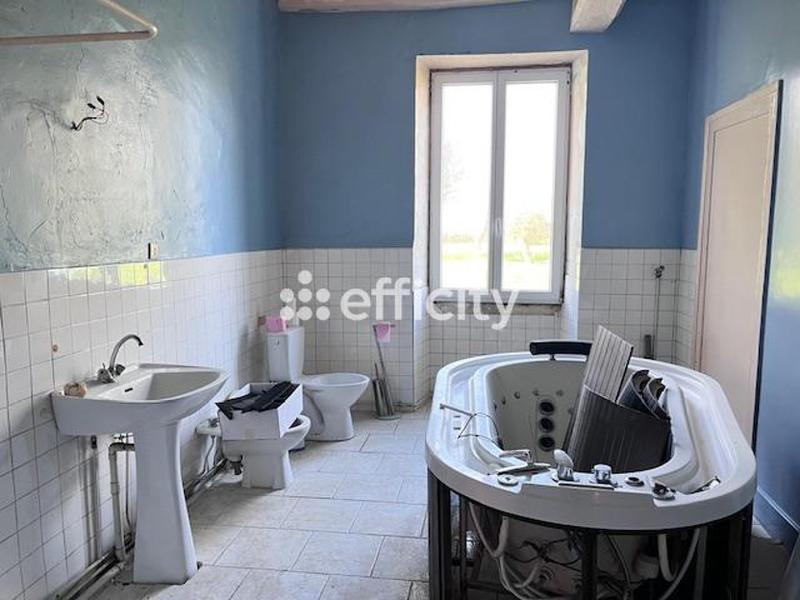 Maison - 354 m² - 9 pièces