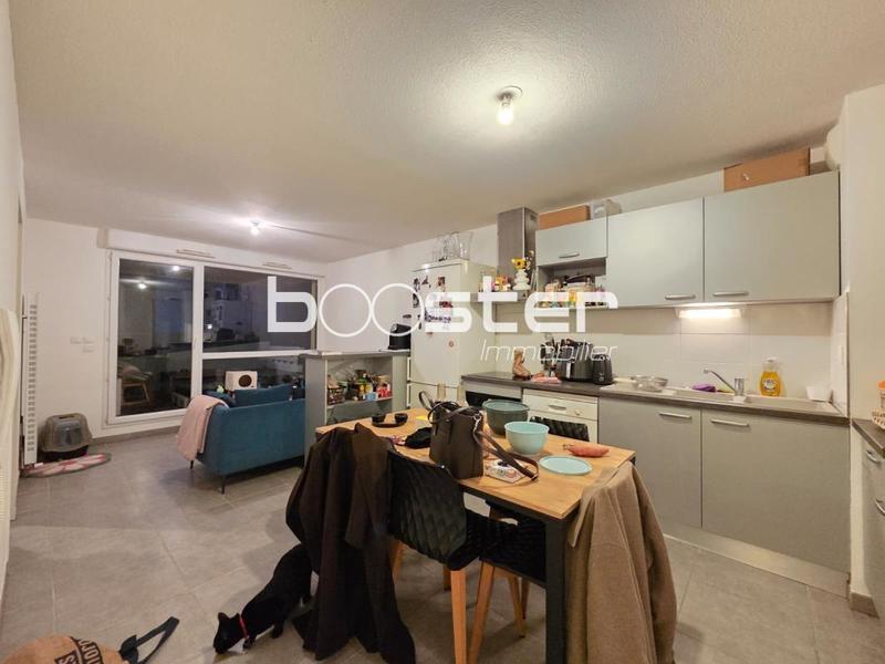 Appartement ancien - 61 m² - 3 pièces