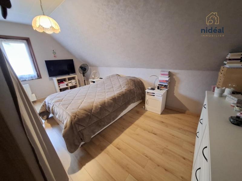 Maison - 99 m² - 5 pièces