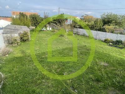 Maison - 158 m² - 8 pièces