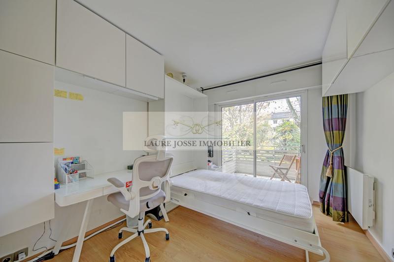 Appartement - 100 m² - 4 pièces