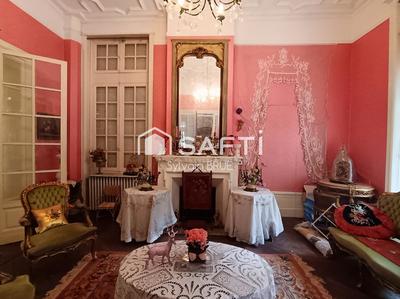 Château - 433 m² - 12 pièces