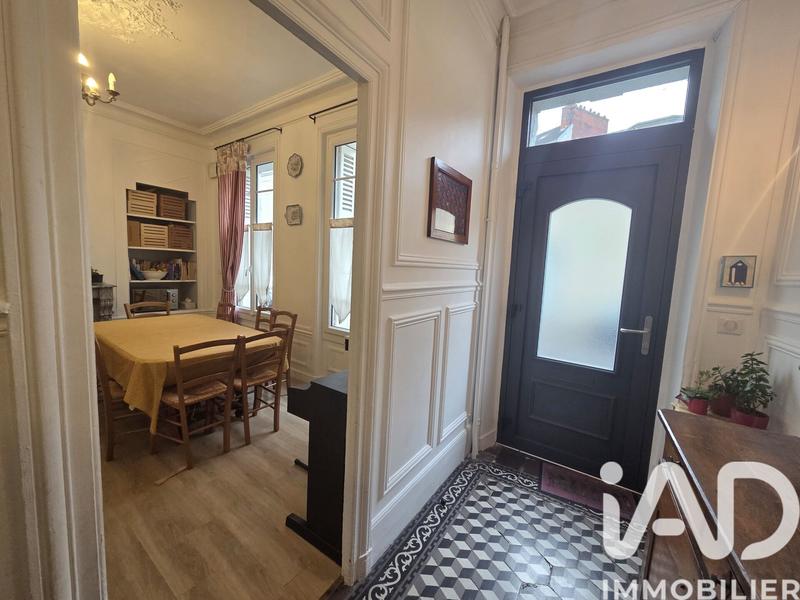 Maison - 161 m² - 6 pièces