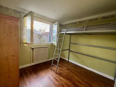 Maison - 76 m² - 4 pièces