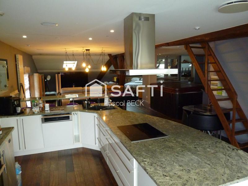 Appartement - 95 m² - 2 pièces