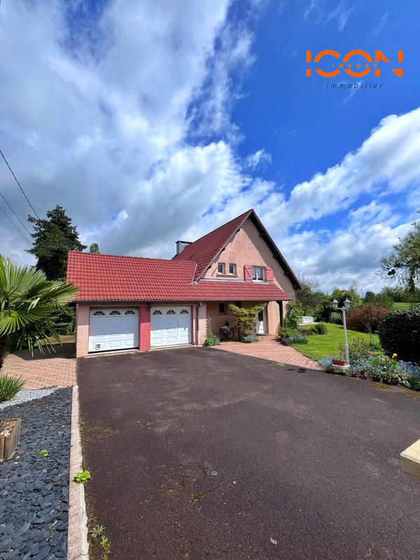 Maison - 190 m² - 8 pièces