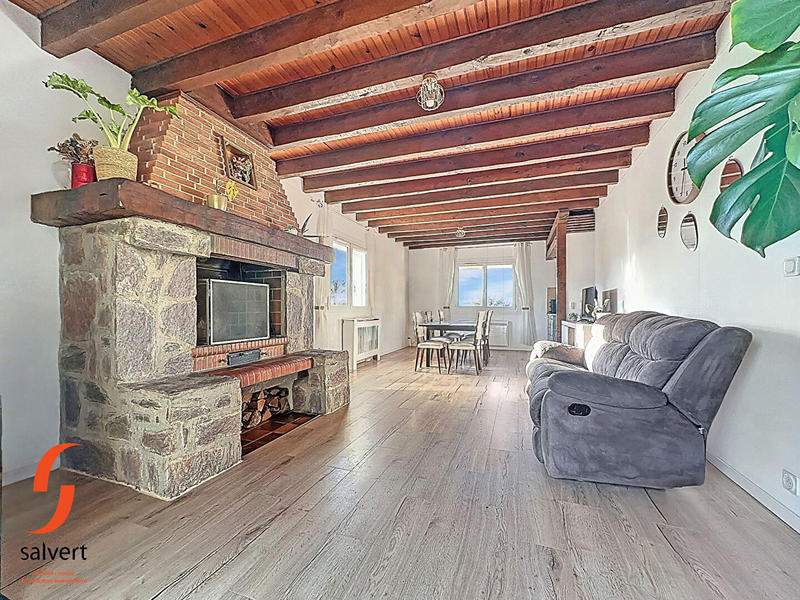 Maison - 215 m² - 7 pièces