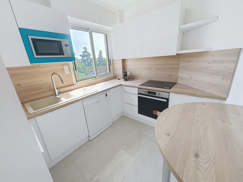 Appartement - 79 m² - 3 pièces