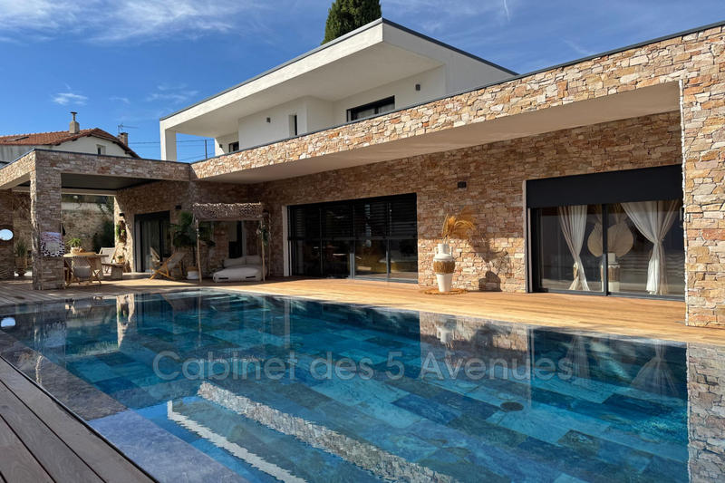 Maison - 173 m² - 5 pièces