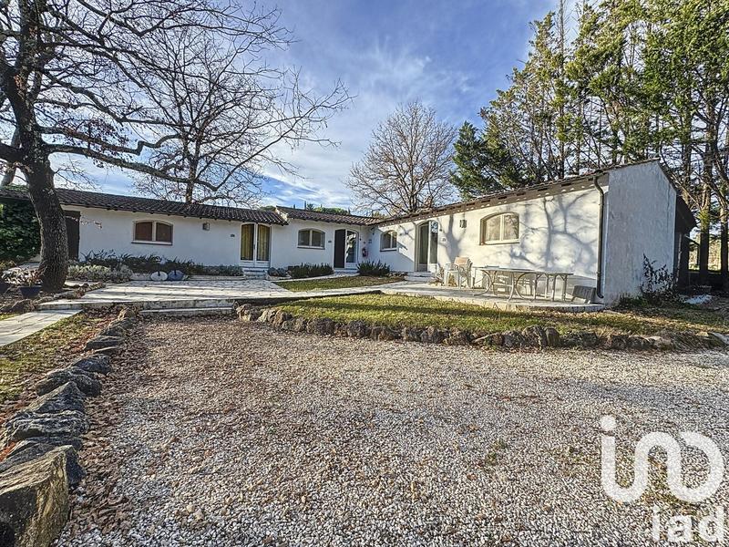 Maison - 400 m² - 21 pièces