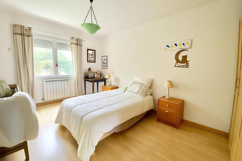 Maison - 200 m² - 5 pièces