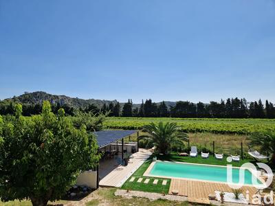 Maison - 214 m² - 8 pièces