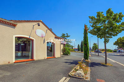 Local commercial - 246 m²