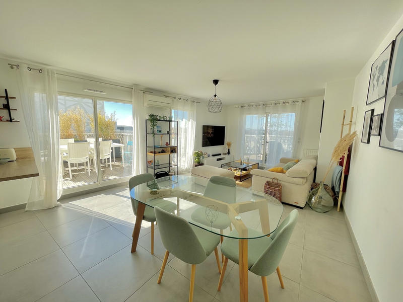 Appartement - 101 m² - 4 pièces