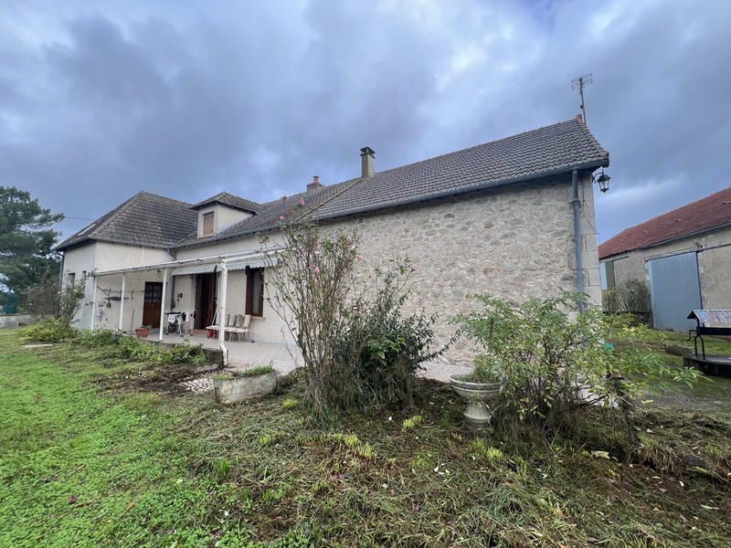 Maison - 165 m² - 9 pièces
