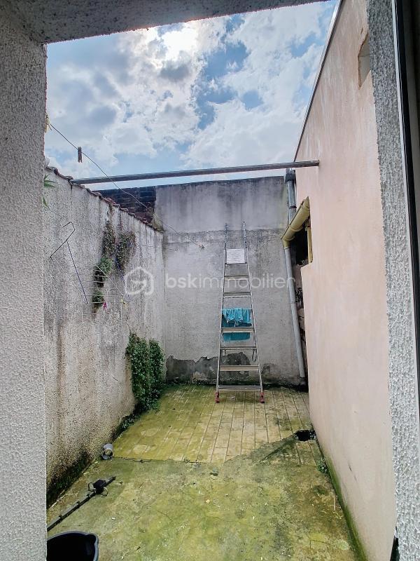 Maison - 60 m² - 5 pièces