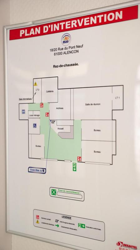 Local commercial - 138 m² - 5 pièces