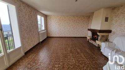 Maison - 99 m² - 4 pièces