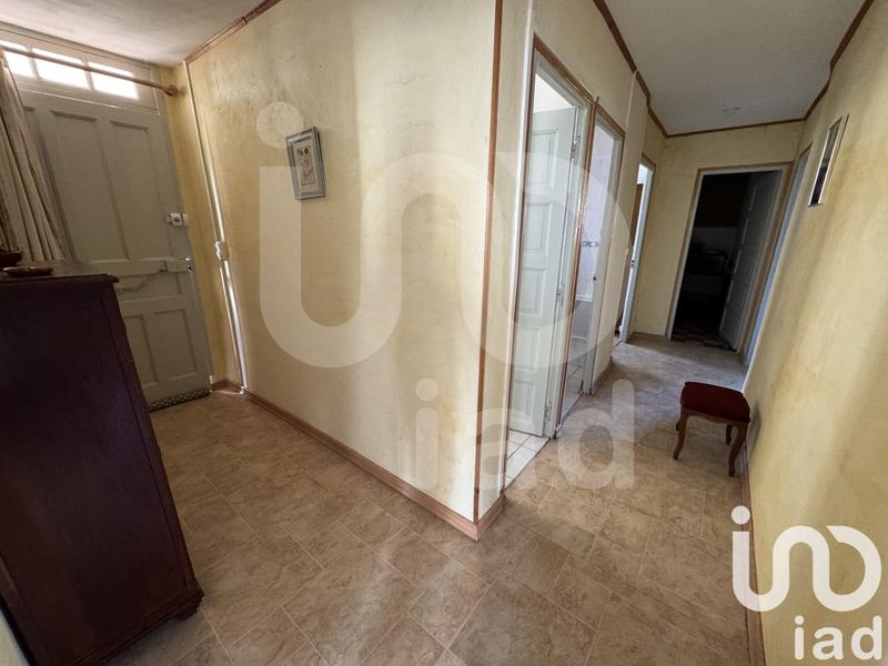 Maison - 198 m² - 7 pièces