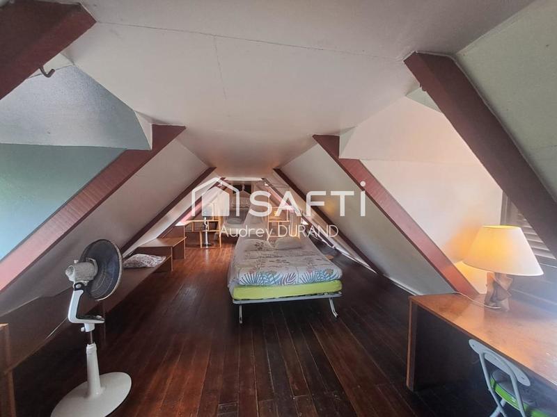 Maison - 141 m² - 6 pièces