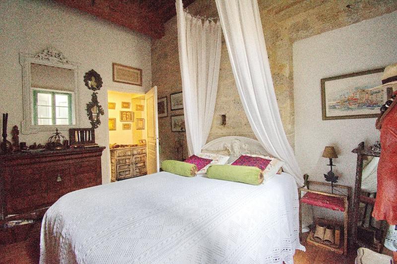 Appartement - 100 m² - 4 pièces