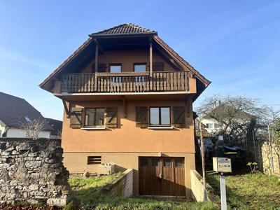Maison - 92 m² - 5 pièces