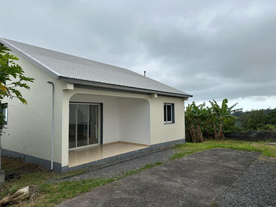 Maison - 95 m² - 4 pièces