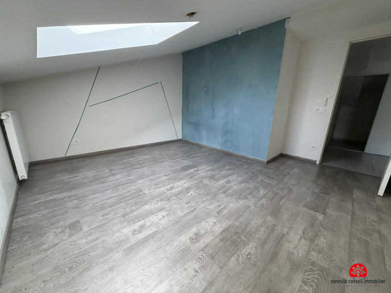 Appartement - 98 m² - 5 pièces