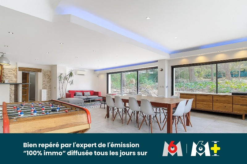 Maison - 195 m² - 6 pièces