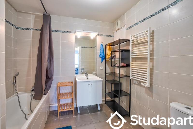 Chambre - 9 m² - 1 pièce