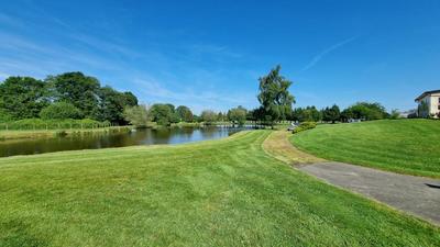 Maison - 182 m² - 6 pièces