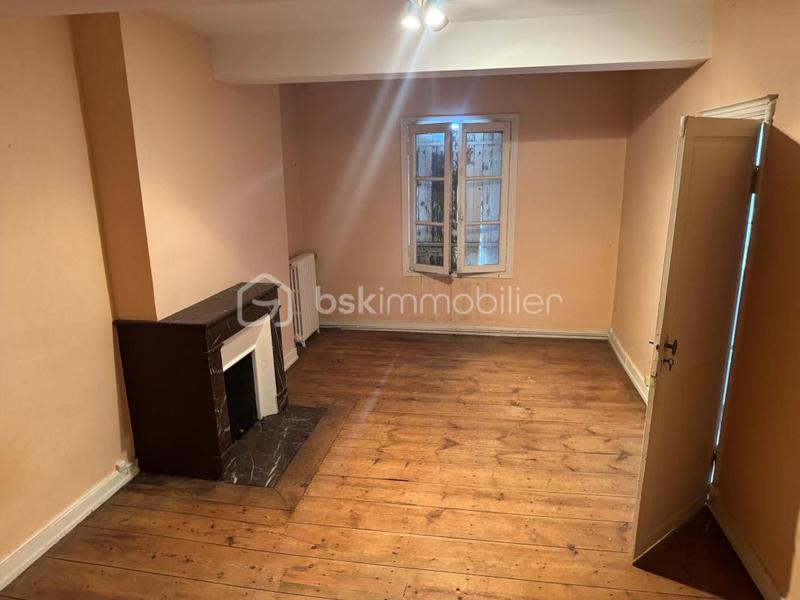 Appartement - 300 m² - 12 pièces