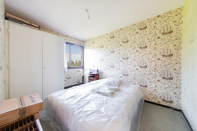 Appartement - 102 m² - 6 pièces