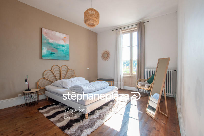 Maison - 122 m² - 5 pièces