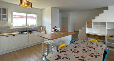 Maison - 91 m² - 4 pièces