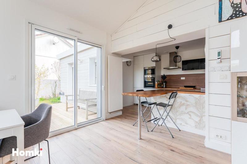 Maison - 122 m² - 5 pièces