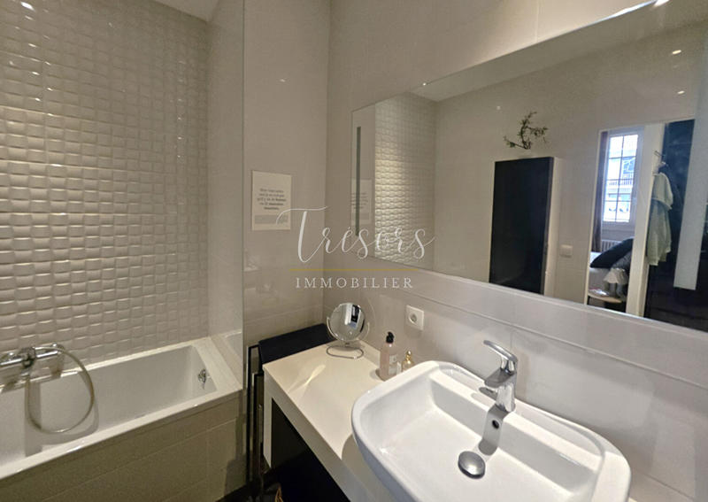 Appartement - 107 m² - 4 pièces