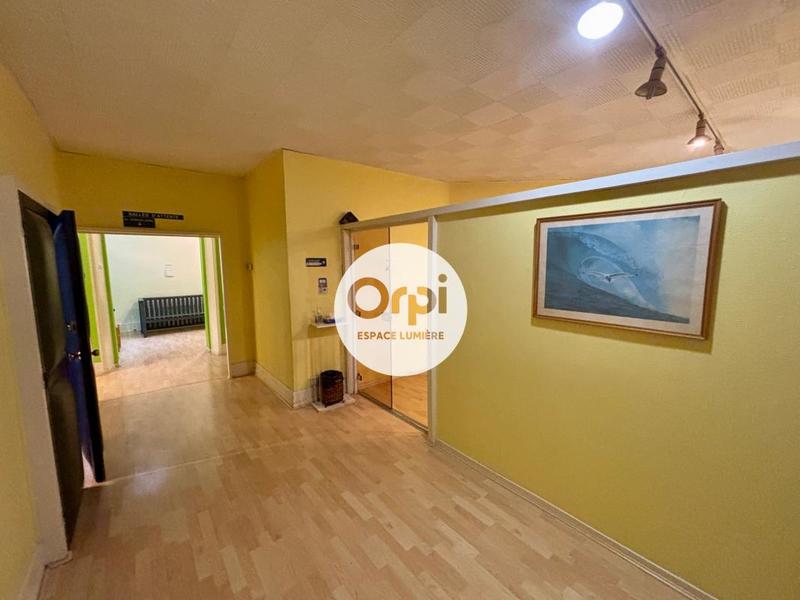 Appartement - 208 m² - 6 pièces