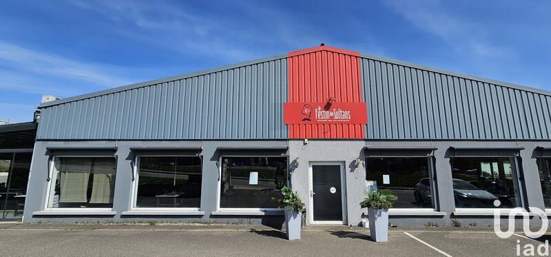 Local commercial - 645 m²