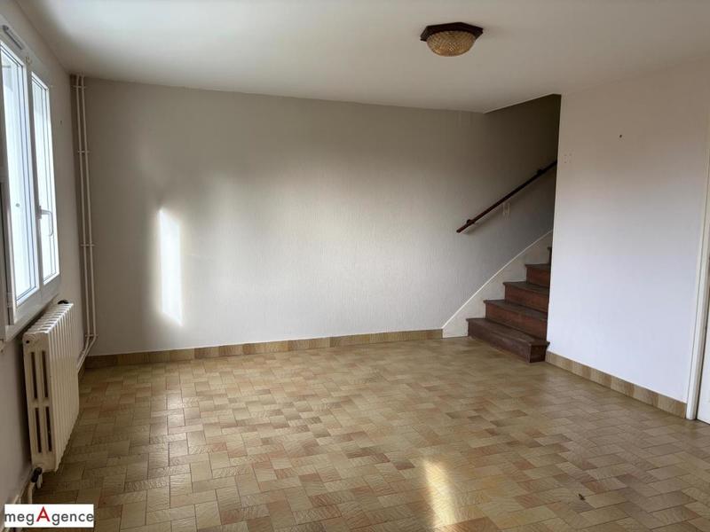 Maison traditionnelle - 140 m² - 6 pièces