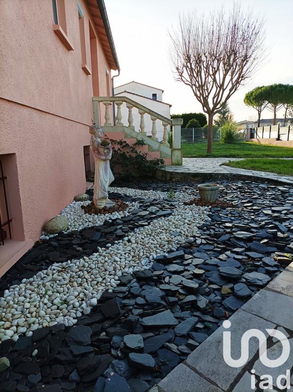 Maison - 140 m² - 5 pièces