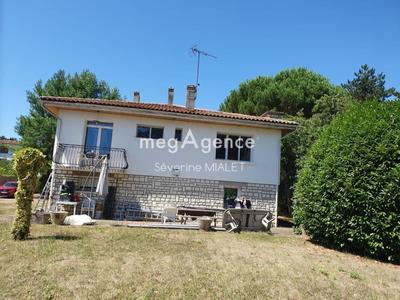 Maison - 170 m² - 6 pièces