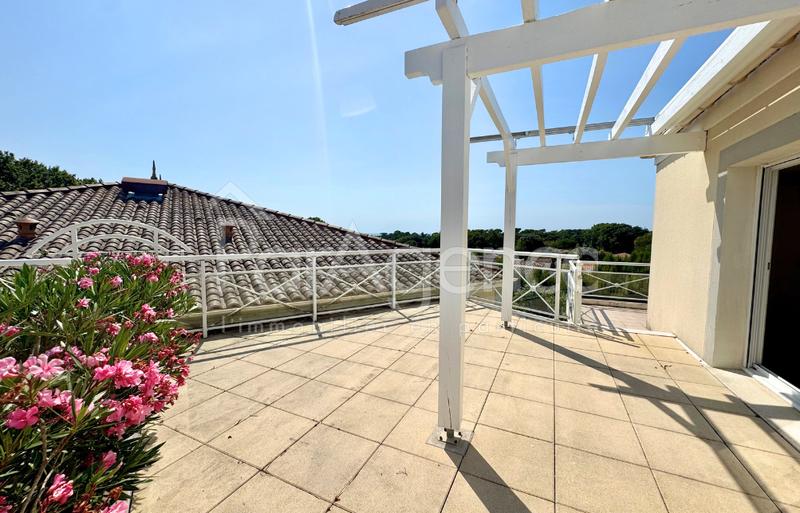 Appartement - 91 m² - 3 pièces