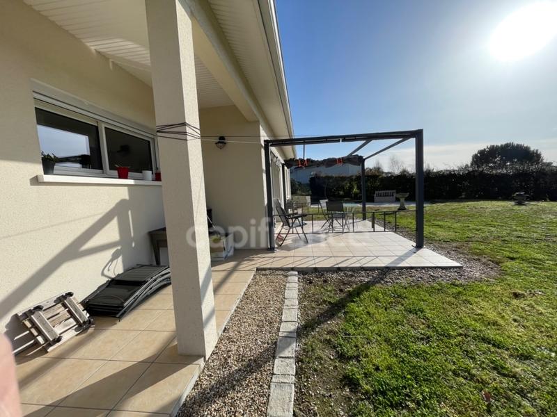 Maison - 82 m² - 4 pièces