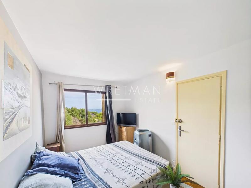 Appartement - 79 m² - 4 pièces