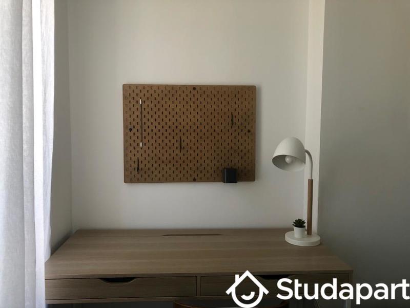 Chambre - 18 m² - 1 pièce